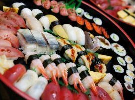 IL MONDO NEL PIATTO: IL SUSHI