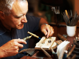 Corso Professionale di Incassatura e Incastonatura 300 Ore